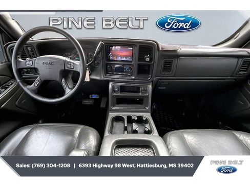 Used 2005 GMC Sierra 2500 SLT w/ Heavy-Duty Power Package image 14