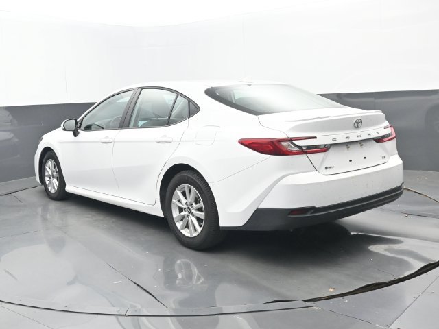 Used 2025 Toyota Camry LE w/ Convenience Package FWD image 3