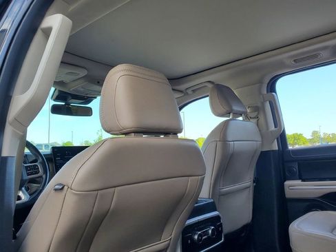 Used 2024 Ford Expedition Limited RWD image 27