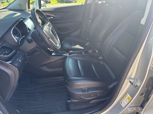 Used 2019 Buick Encore Essence image 17