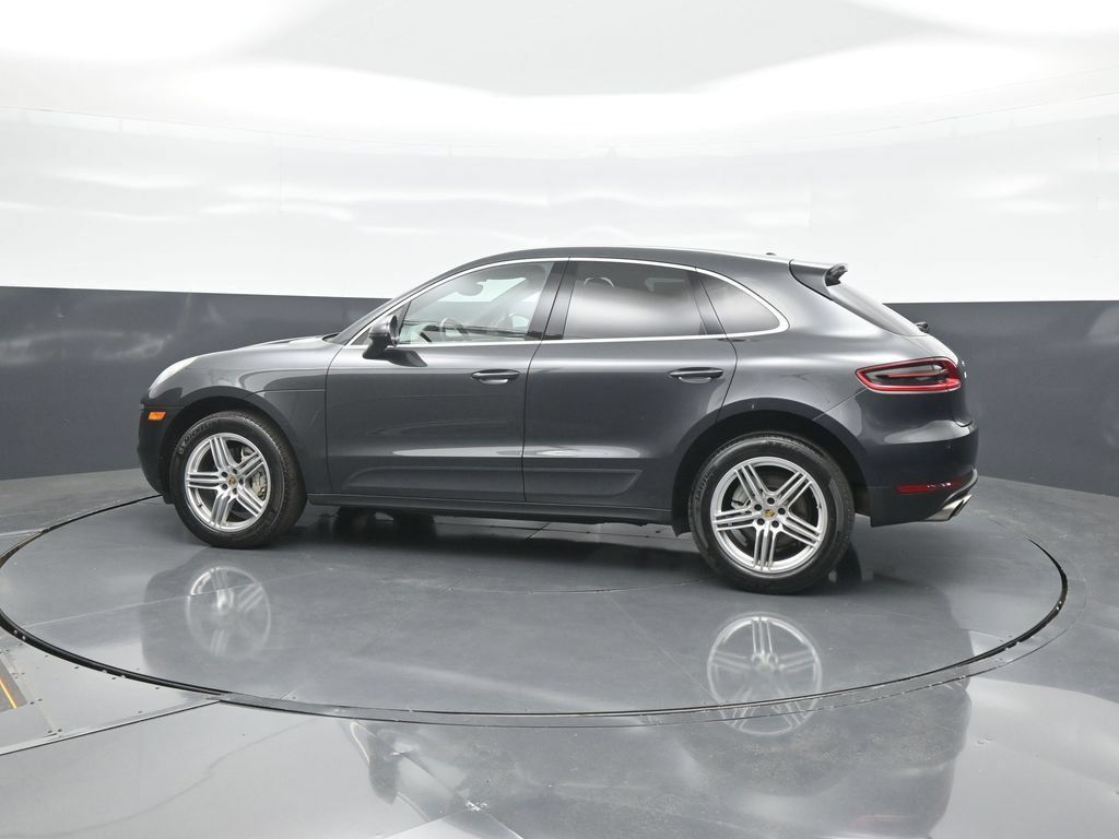 Used 2017 Porsche Macan S w/ Premium Package Plus AWD/4WD image 4