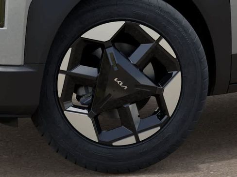 New 2027 Kia Seltos S FWD image 9