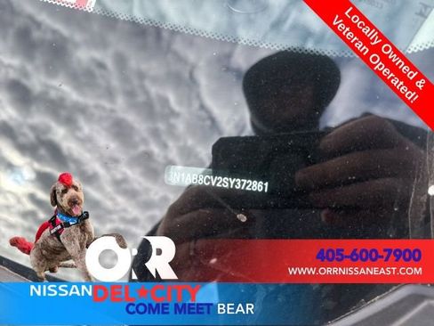 Used 2025 Nissan Sentra SV image 2