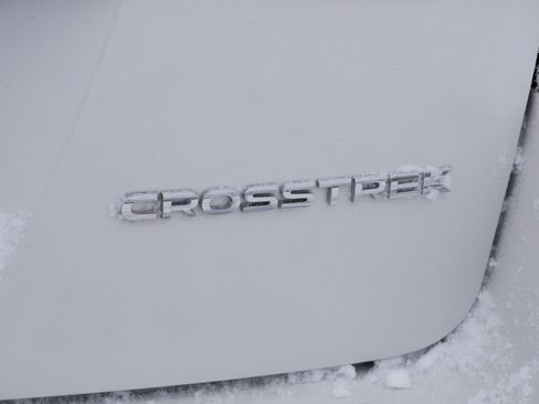 Used 2023 Subaru Crosstrek 2.5i Limited w/ Moonroof Package image 6