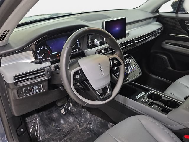 Certified 2022 Lincoln Corsair AWD w/ Equipment Group 101A image 13