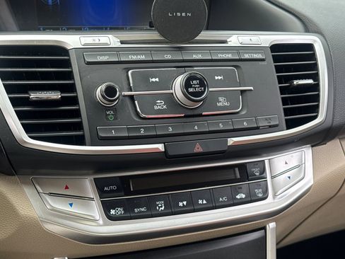 Used 2014 Honda Accord LX image 18