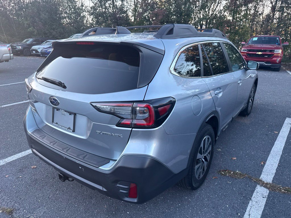 Used 2020 Subaru Outback Premium w/ Popular Package #1 AWD/4WD image 4