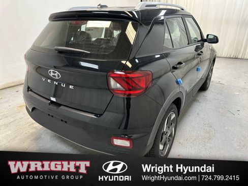 New 2026 Hyundai Venue SEL image 6