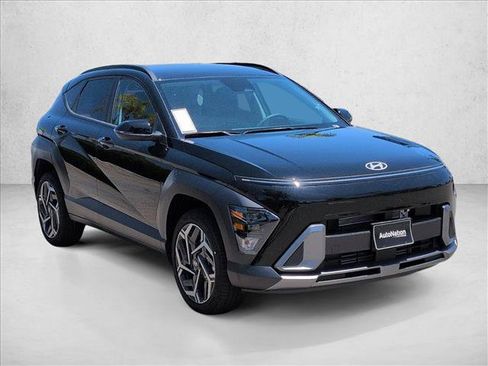 New 2026 Hyundai Kona SEL Premium AWD/4WD image 3