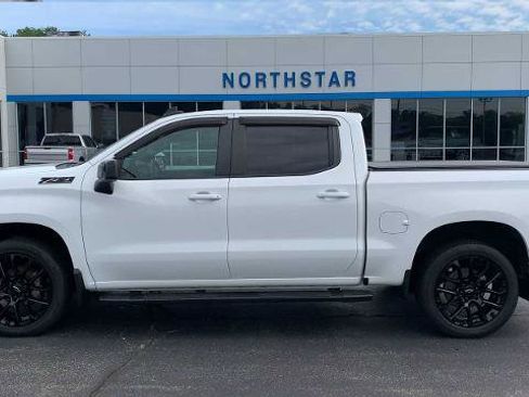 Certified 2022 Chevrolet Silverado 1500 RST AWD/4WD image 5