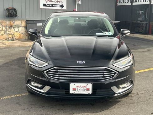 Used 2017 Ford Fusion Energi Titanium FWD image 9