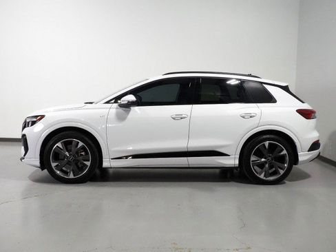 Used 2024 Audi Q4 e-tron Premium w/ Convenience Package AWD/4WD image 9