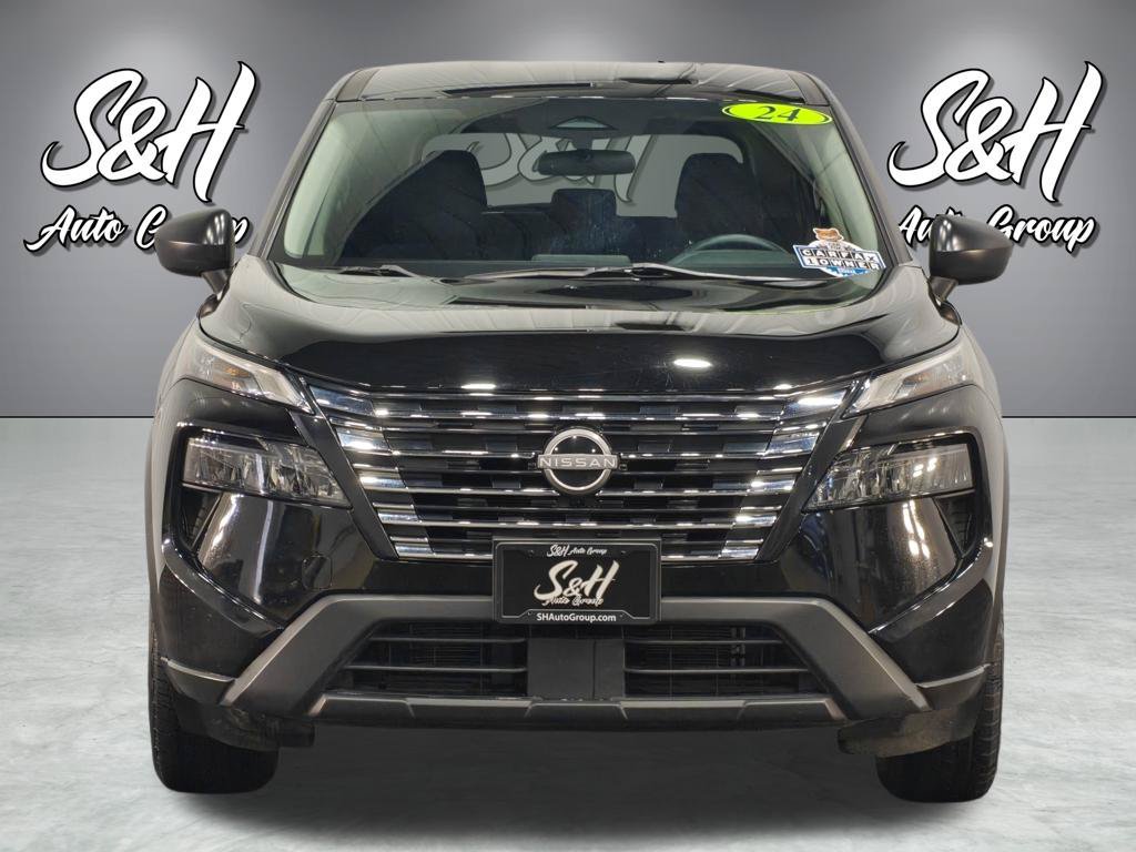 Used 2024 Nissan Rogue S AWD/4WD image 12