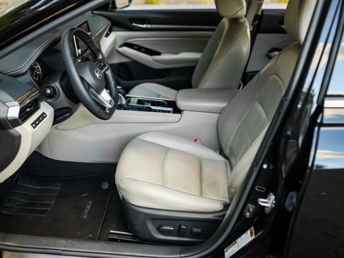 Used 2022 Nissan Altima 2.5 Platinum image 24