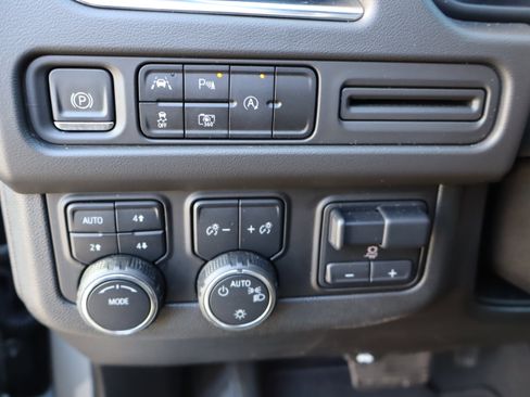 Certified 2024 Chevrolet Tahoe RST w/ Luxury Package image 21