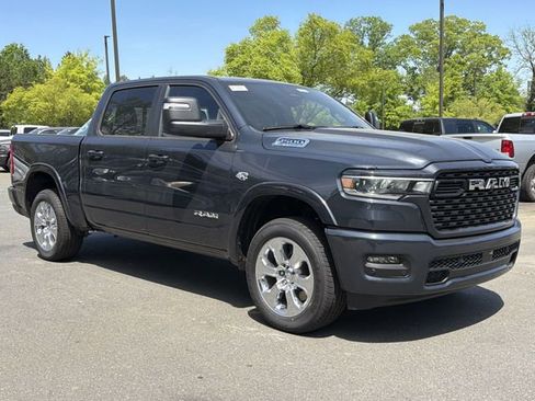 New 2026 RAM 1500 4x4 Crew Cab image 14