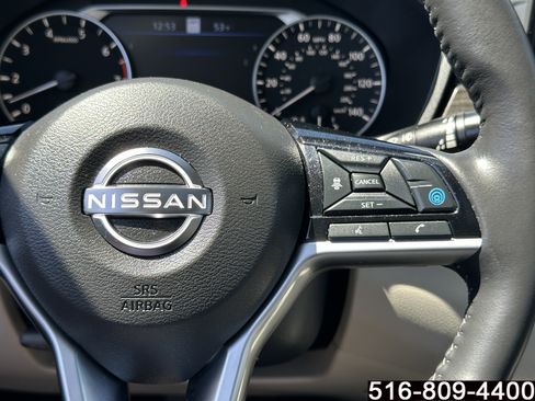 Used 2023 Nissan Altima 2.5 SL AWD/4WD image 17