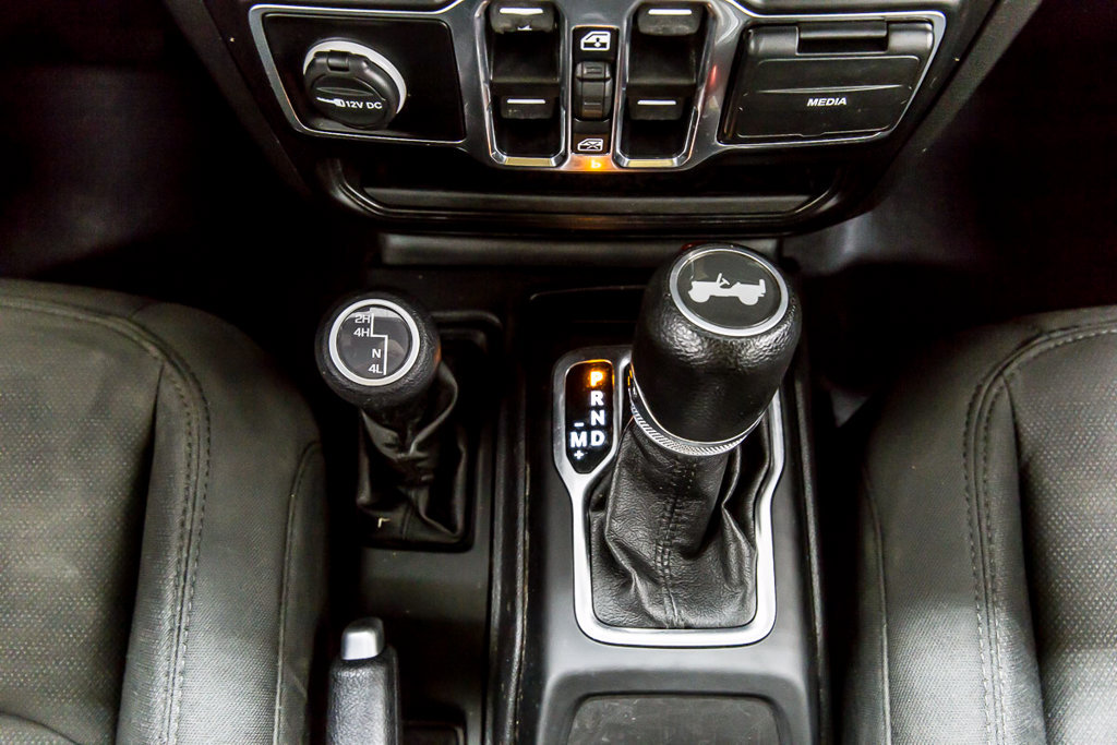 Used 2020 Jeep Wrangler Unlimited Sport S AWD/4WD image 24