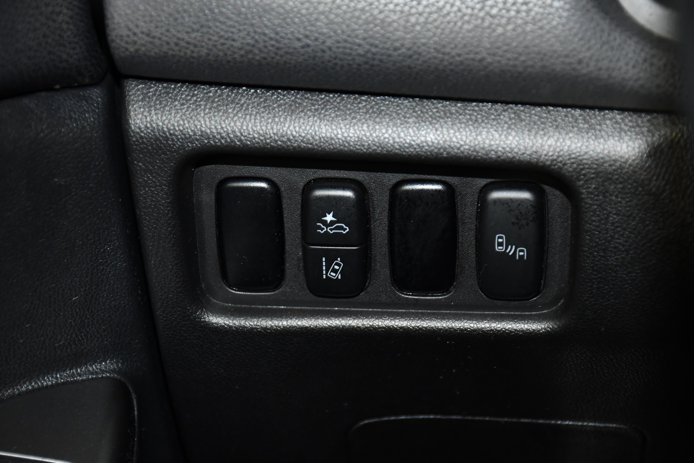 Used 2020 Mitsubishi Outlander Sport SE AWD/4WD image 35