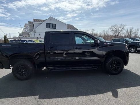 Certified 2019 Chevrolet Silverado 1500 LT Trail Boss AWD/4WD image 8