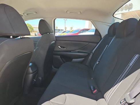 Used 2024 Hyundai Elantra SEL FWD image 20