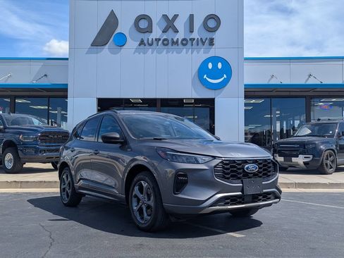 Used 2024 Ford Escape ST-Line AWD/4WD image 1