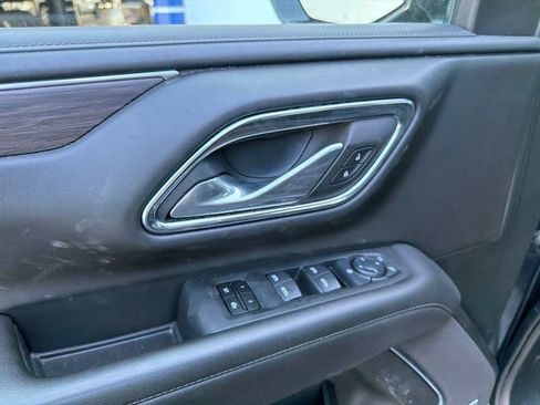 Used 2024 Chevrolet Tahoe LT AWD/4WD image 12