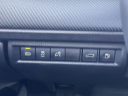 Used 2025 Toyota Camry SE FWD image 21