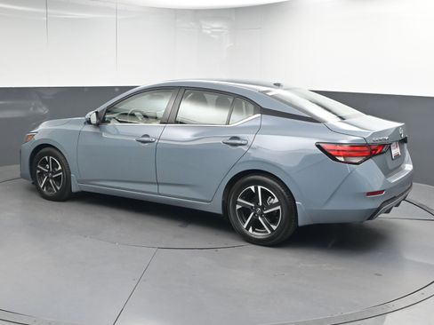 Used 2024 Nissan Sentra SV image 6