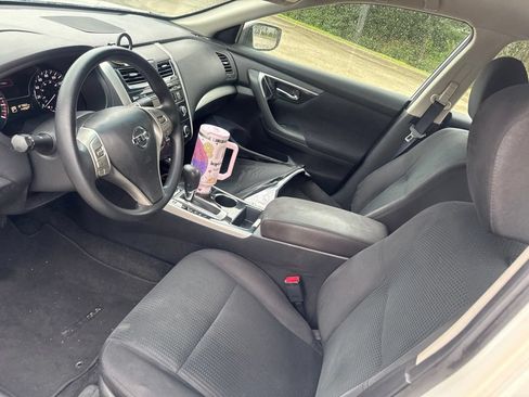 Used 2014 Nissan Altima 2.5 S FWD image 12