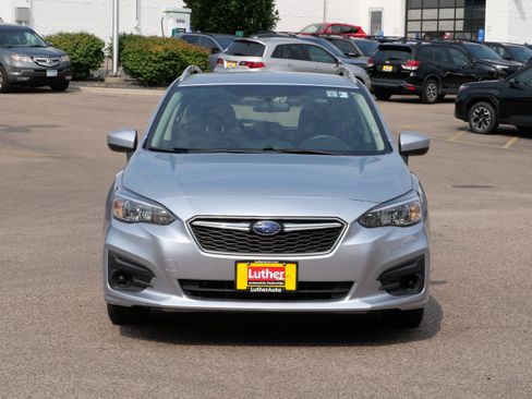Used 2019 Subaru Impreza 2.0i Premium AWD/4WD image 2