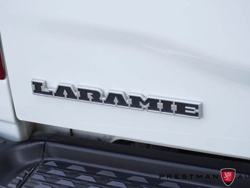 Used 2024 RAM 2500 Laramie AWD/4WD image 8