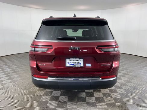 Used 2024 Jeep Grand Cherokee L Limited image 8