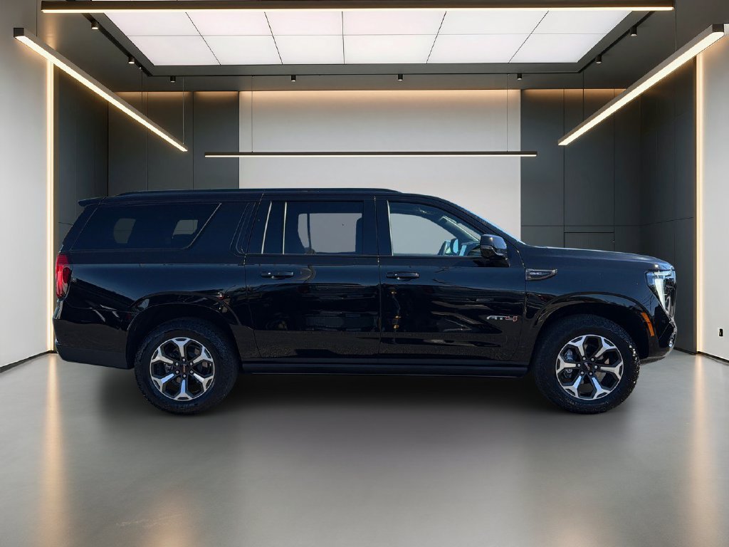 Used 2026 GMC Yukon XL AT4 Ultimate AWD/4WD image 7
