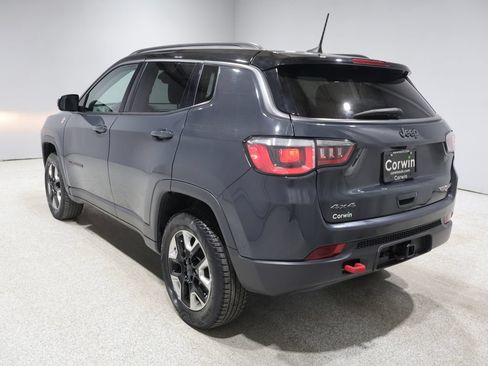 Used 2017 Jeep Compass Trailhawk w/ Cold Weather Group AWD/4WD image 6