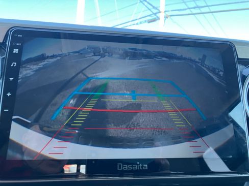 Used 2019 Toyota Tacoma SR image 23