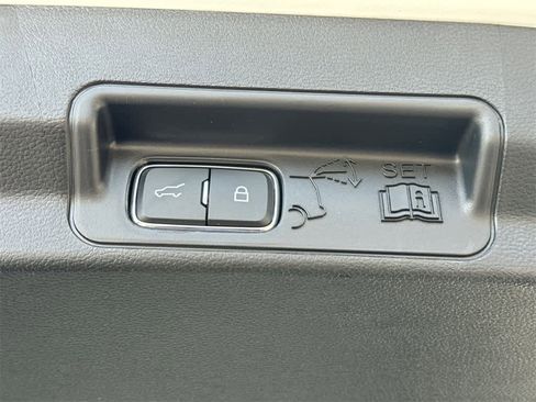 New 2025 Ford Explorer ST image 17