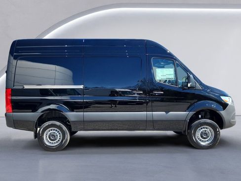 New 2026 Mercedes-Benz Sprinter 2500 image 3