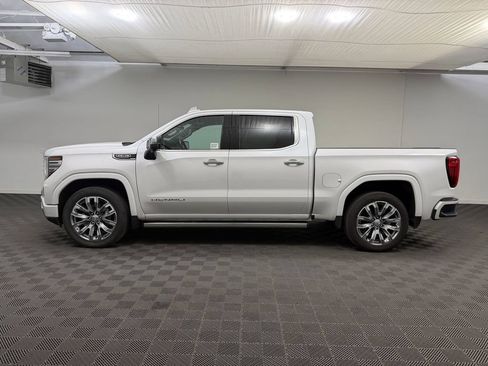 Used 2025 GMC Sierra 1500 Denali w/ Denali Reserve Package AWD/4WD image 2