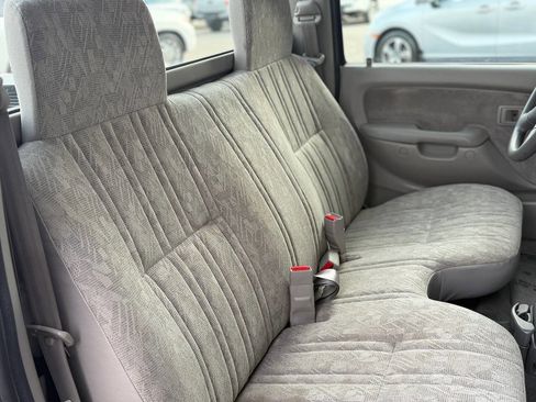 Used 2004 Toyota Tacoma 2WD Regular Cab image 42