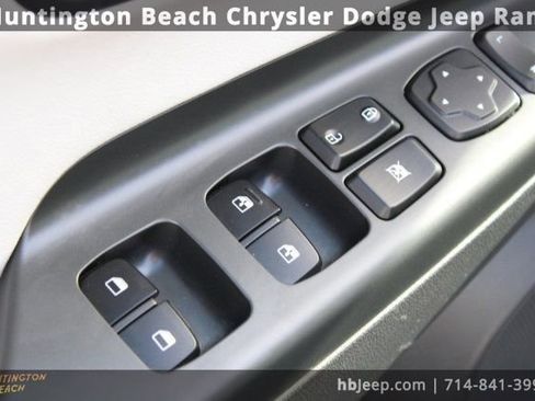 Used 2022 Hyundai Kona Limited w/ Cargo Package image 11