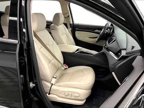 Used 2023 Buick Enclave Essence w/ Sport Touring Edition FWD image 8
