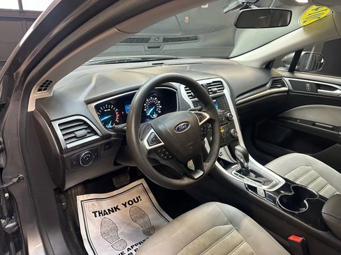 Used 2014 Ford Fusion S image 11