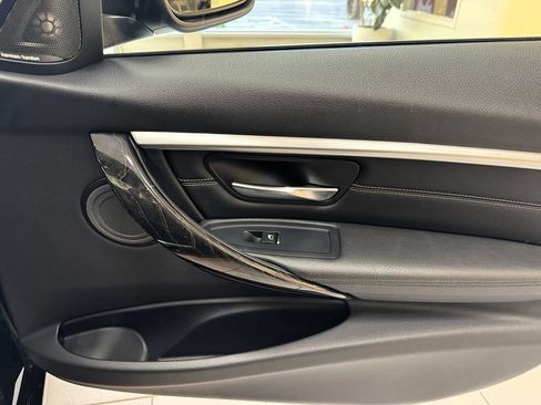 Used 2016 BMW 328i xDrive Sedan AWD/4WD image 19