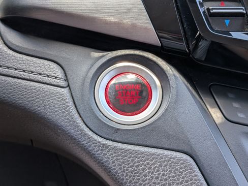 Used 2019 Honda Odyssey Touring image 32