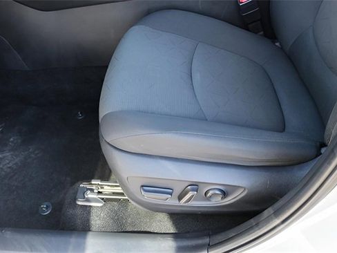 Used 2024 Toyota RAV4 XLE image 13