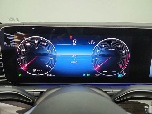Certified 2026 Mercedes-Benz GLS 450 4MATIC image 10