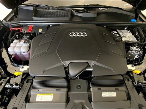 New 2025 Audi Q7 3.0T Premium Plus image 11