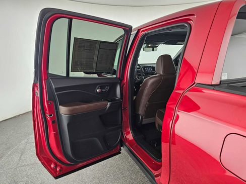 Used 2025 Honda Ridgeline RTL image 16