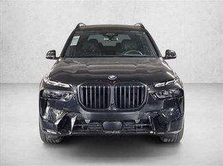 Used 2027 BMW X7 xDrive40i w/ M Sport Package AWD/4WD video 2